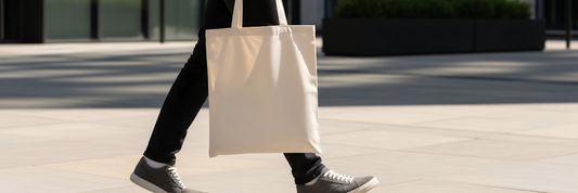 Custom branded tote bags: a guide for brands and retailers